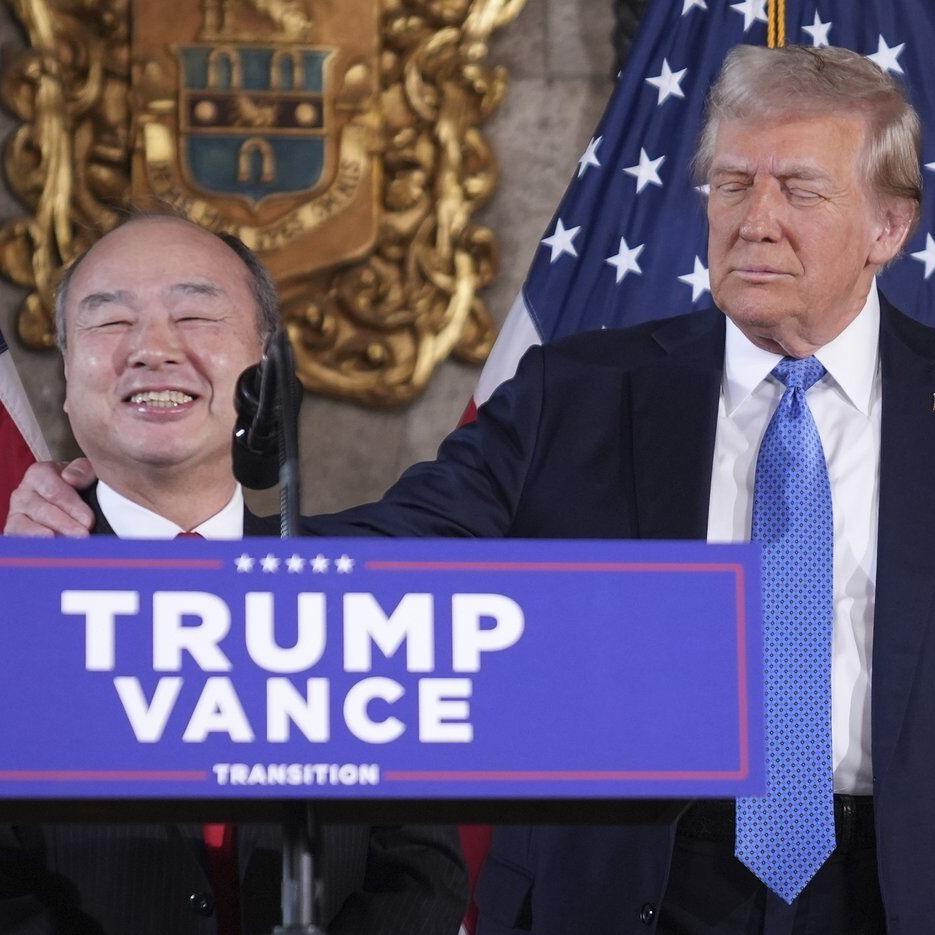 Trump weighs in on NY mayor, vaccines and drones in freewheeling press conference at Mar-a-Lago